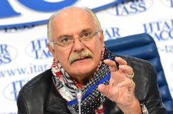  Міхалков пропонує зняти кіно про «кримську весну» 