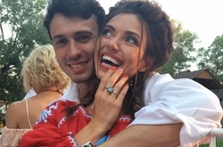 Вика из «НеАнгелов» бросила жениха накануне свадьбы