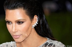 Ким Кардашьян в Париже ограбили на несколько миллионов евро