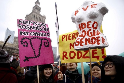 В Європарламенті обговорять заборону абортів у Польщі