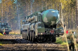 Росія проводить чергові військові навчання