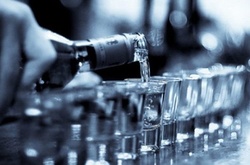 В Україні продовжують помирати люди від отруйного алкоголю