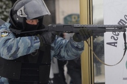 Екс-«беркутівець» Шаповалов визнає провину лише в одному злочині — адвокат