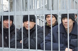 Порошенко дозволив ув'язненим користуватися інтернетом