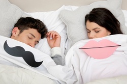 Ученые объяснили, почему женщины должны спать дольше, чем мужчины