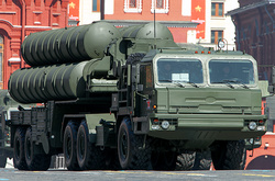 Зенітний ракетний комплекс С-400 &laquo;Тріумф&raquo;