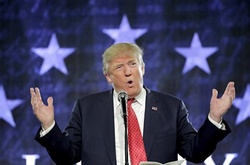 Вульгарності Трамп вимовляв в ефірі радіошоу The Howard Stern Show в період із 1990 по 2000 рік