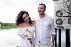 Роскошную свадьбу Наталки Карпы и героя АТО помогли оплатить друзья-депутаты