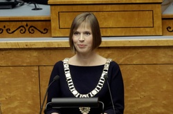 Перша жінка-президент Естонії склала присягу