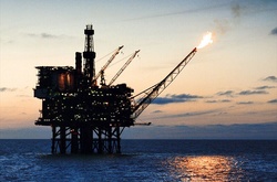 Нафта Brent торгується вище 53 доларів за барель