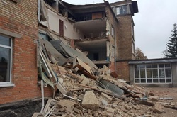 У Василькові обвалилася стіна у школі