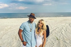 Наталья Гордиенко устроила жаркие танцы