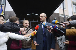 Яценюка п’ять годин допитували в ГПУ у справі Майдану 