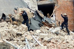 У Василькові рятувальники розібрали завали на місці зруйнованої школи