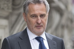 Фірташ не побачив нічого дивного в тому, що «Інтер» вирізав з концерту слова Пономарьова «Слава Україні!»