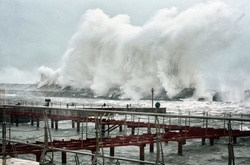  Фото: Yuri Bershadsky 
 Шторм в Одесі 