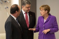 Порошенко, Меркель і Олланд проведуть телефонну конференцію