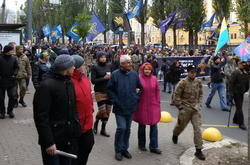 Марш слави героїв у Києві