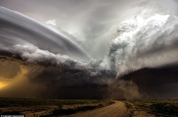 Невероятные снимки погодных явлений: лучшие работы конкурса Weather Photographer of the Year 