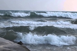 Зниклих моряків ще не знайшли