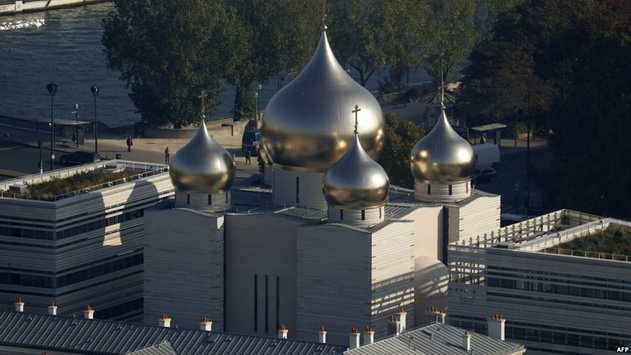 РФ відкриває у центрі Парижа «духовно-культурний центр» за 170 млн євро