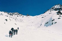 Українська альпіністка зірвалася в ущелину на вершині Ельбрусу