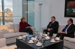Ангела Меркель, Петро Порошенко та Франсуа Олланд