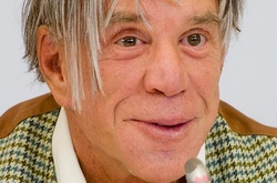 Микки Рурк станцевал на ринге под хит Евгения Осина