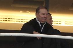  Екс-президент Леонід Кучма на матчі&nbsp; &laquo;Динамо&raquo; (Київ) -&nbsp; &laquo;Бенфіка&raquo;   