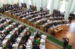 Хмельницька облрада заборонила гастролі прихильникам російської агресії