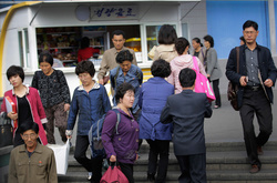 Повсякденне життя громадян Північної Кореї. Фоторепортаж