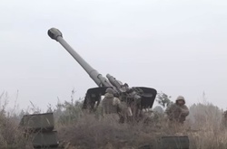 Як навчаються артилеристи: потужне відео гарматних залпів