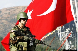 У Туреччині 4000 осіб розшукуються за участь у спробі перевороту