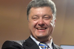 Порошенко: протистоїмо десяткам тисяч вишколених російських військових