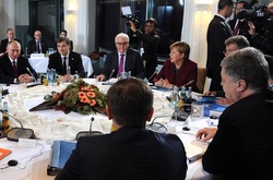 Порошенко підтвердив, що вимагав від Путіна не стріляти 