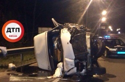 Під Києвом сталася смертельна ДТП: троє загиблих