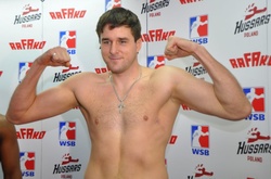 Український супертяж здобув свою четверту перемогу на профі-рингу