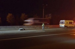 У Деснянському районі на смерть збили чоловіка, який намагався перебігти дорогу