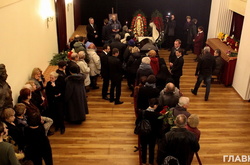 Прощання з Валерією Заклунною відбулось у її рідному Національному академічному театрі російської драми імені Лесі Українки