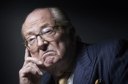  Європарламент знову позбавив недоторканності засновника французької ультраправої партії