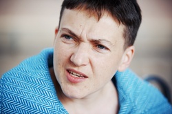 Російські ЗМІ опублікували відео, як Савченко гуляє вечірньою Москвою