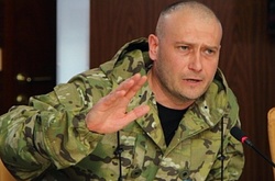 Дмитро Ярош