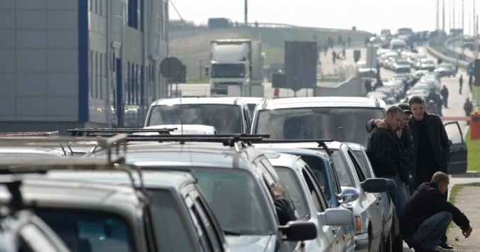 На українсько-польському кордоні стоять понад 1200 автівок
