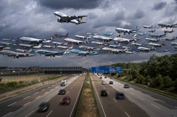 Воздушное пространство: невероятные стаи самолётов в фотопроекте Майка Келли 