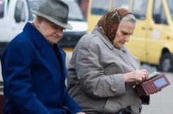 Пенсія зросте на 10%, і це лише початок – Гройсман