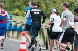 Бійці АТО після серйозних поранень здолали 10 км на марафоні в США