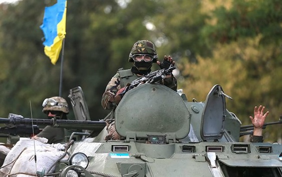 АТО: Бойовики сьогодні 22 рази обстрілювали українських військових 