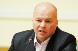 На прокремлівському «Першому каналі» побили українського політолога