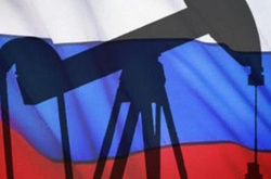 Ціни на нафту обвалилися: РФ та інші країни не приєднались до обмежень ОПЕК