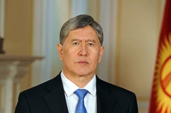 У Киргизстані заперечують факт розмови Порошенка з Атамбаєвим